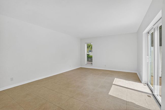 APT-19D - 1010 Ne 8 Th Ave, Condo with 2 bedrooms, 2 bathrooms and null parking in Delray Beach FL | Image 17