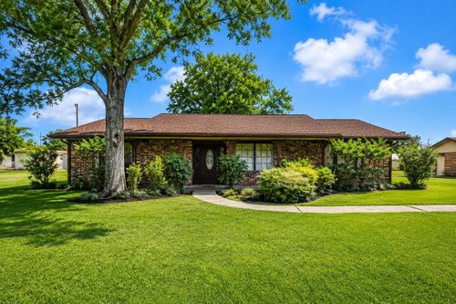 1463 Park Dr, Channelview, TX, 77530-2945 | Card Image
