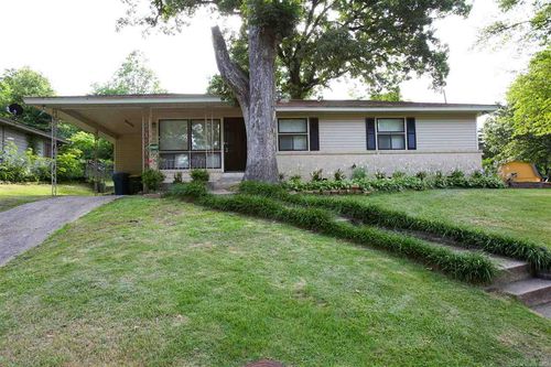 4 Delrose Dr, Little Rock, AR, 72209-2103 | Card Image