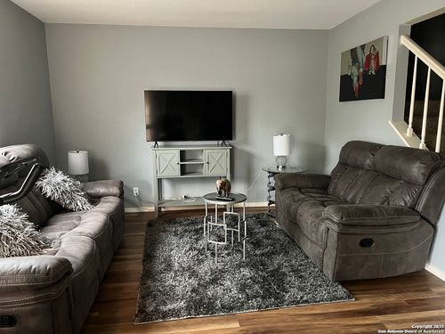 5421 Callaghan Rd, San Antonio, TX, 78228-1753 | Card Image