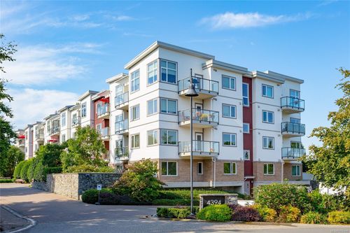 405-4394 West Saanich Rd, Saanich, BC, V8Z3E9 | Card Image
