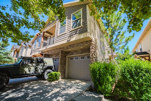 1428 Stone Meadow Dr, West Jordan, UT, 84088-4008 | Card Image