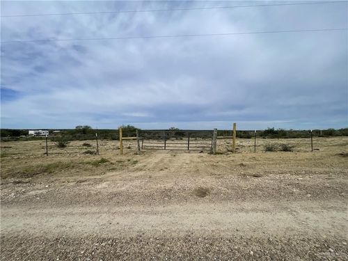 19 Vista Falcon Pvt Road, Falcon Heights, TX, 78545 | Card Image