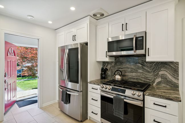 956 Northlawn Blvd, House other with 3 bedrooms, 3 bathrooms and null parking in Birmingham MI | Image 19