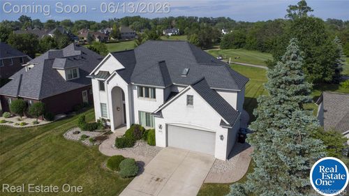 857 Saint James Park Ave, Monroe, MI, 48161-9063 | Card Image