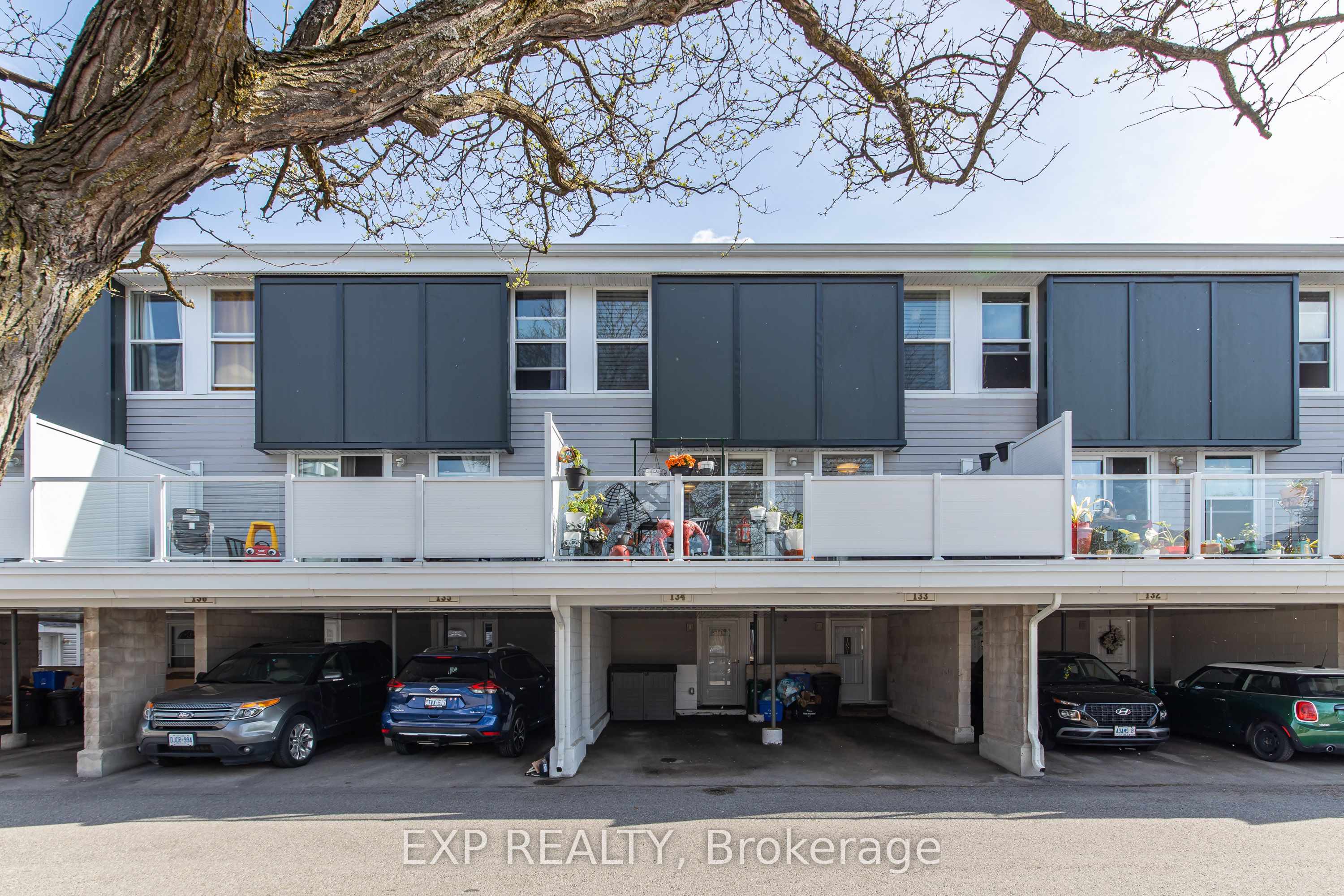 Residential in Hunt Club - Windsor Park Village and Area 3