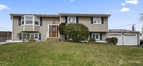 43 Wellington Rd, East Brunswick, NJ, 08816-1720 | Card Image