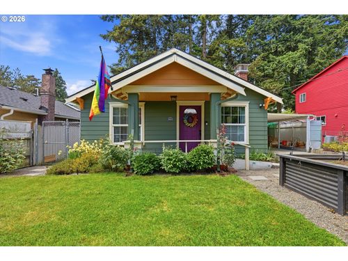 2615 Se 84th Pl, Portland, OR, 97266-1517 | Card Image