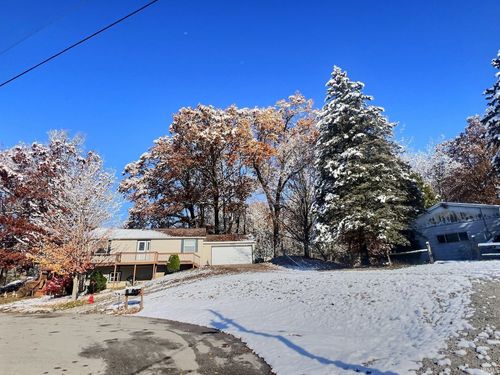 400 Lane 148 Hamilton Lk, Hamilton, IN, 46742-9469 | Card Image