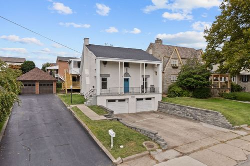 4030 Brownsville Rd, Brentwood, PA, 15227-3420 | Card Image