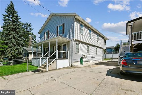 807 205th St, PASADENA, MD, 21122-1627 | Card Image