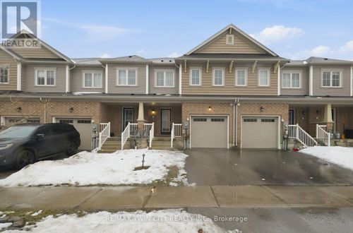 126 Munro Circle, Brantford, ON, N3T0R4 | Card Image