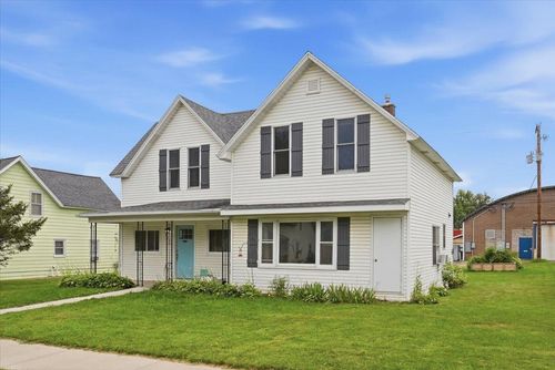 504 Cedar St, Colfax, WI, 54730-9000 | Card Image