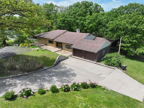 1 Stone Ave, MOBERLY, MO, 65270-1158 | Card Image