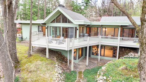 453 Hamilton Ln, Battle Creek, MI, 49015-4729 | Card Image