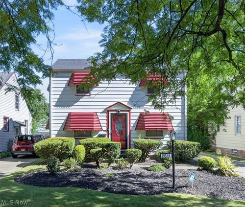 19623 Libby Rd, Maple Heights, OH, 44137-2355 | Card Image