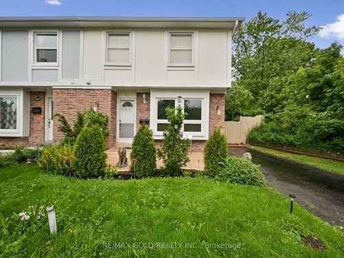 98 Centre St N, Brampton, ON, L6V2Z3 | Card Image