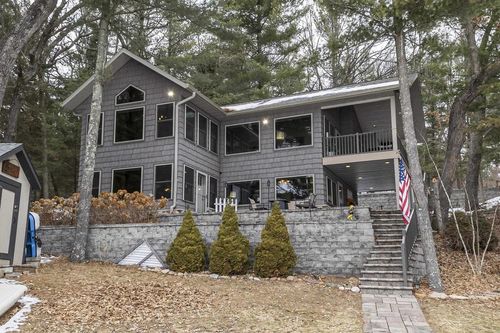 W8483 Clearwater Avenue, DAKOTA, WI, 54982 | Card Image