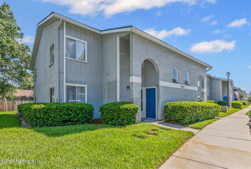 2102-3270 Ricky Dr, Jacksonville, FL, 32223-7821 | Card Image