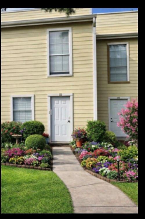 1304-6200 W Tidwell Rd, Houston, TX, 77092-2238 | Card Image