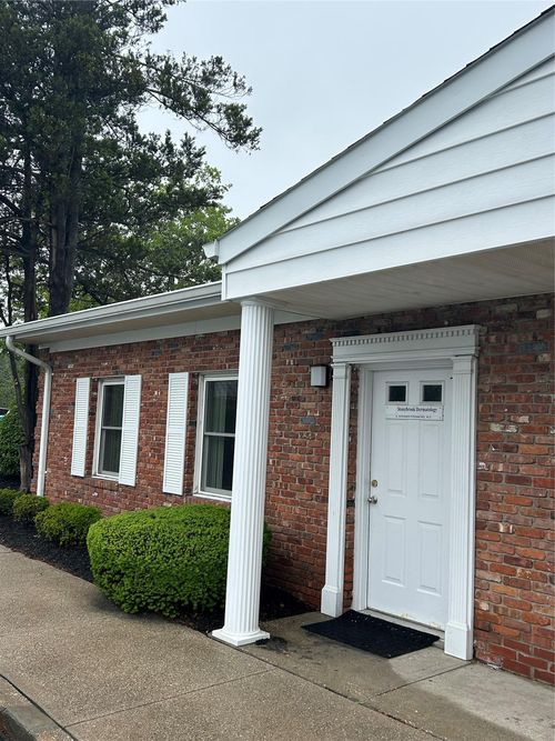 2500 Nesconset Hwy, Stony Brook, NY, 11790-2555 | Card Image