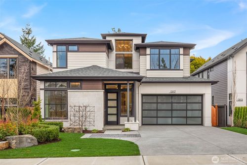 13117 Ne 104th St, Kirkland, WA, 98033-4701 | Card Image