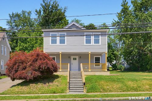 112 Broad St, Meriden, CT, 06450-6517 | Card Image