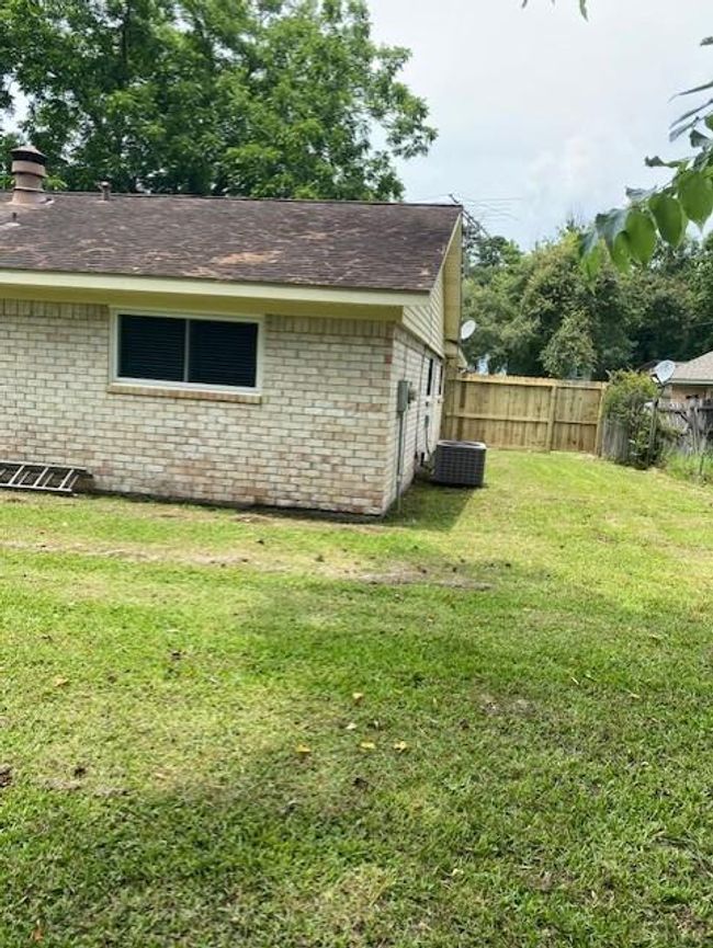 3538 Dryburgh Ct, House other with 3 bedrooms, 2 bathrooms and 2 parking in Huffman TX | Image 7