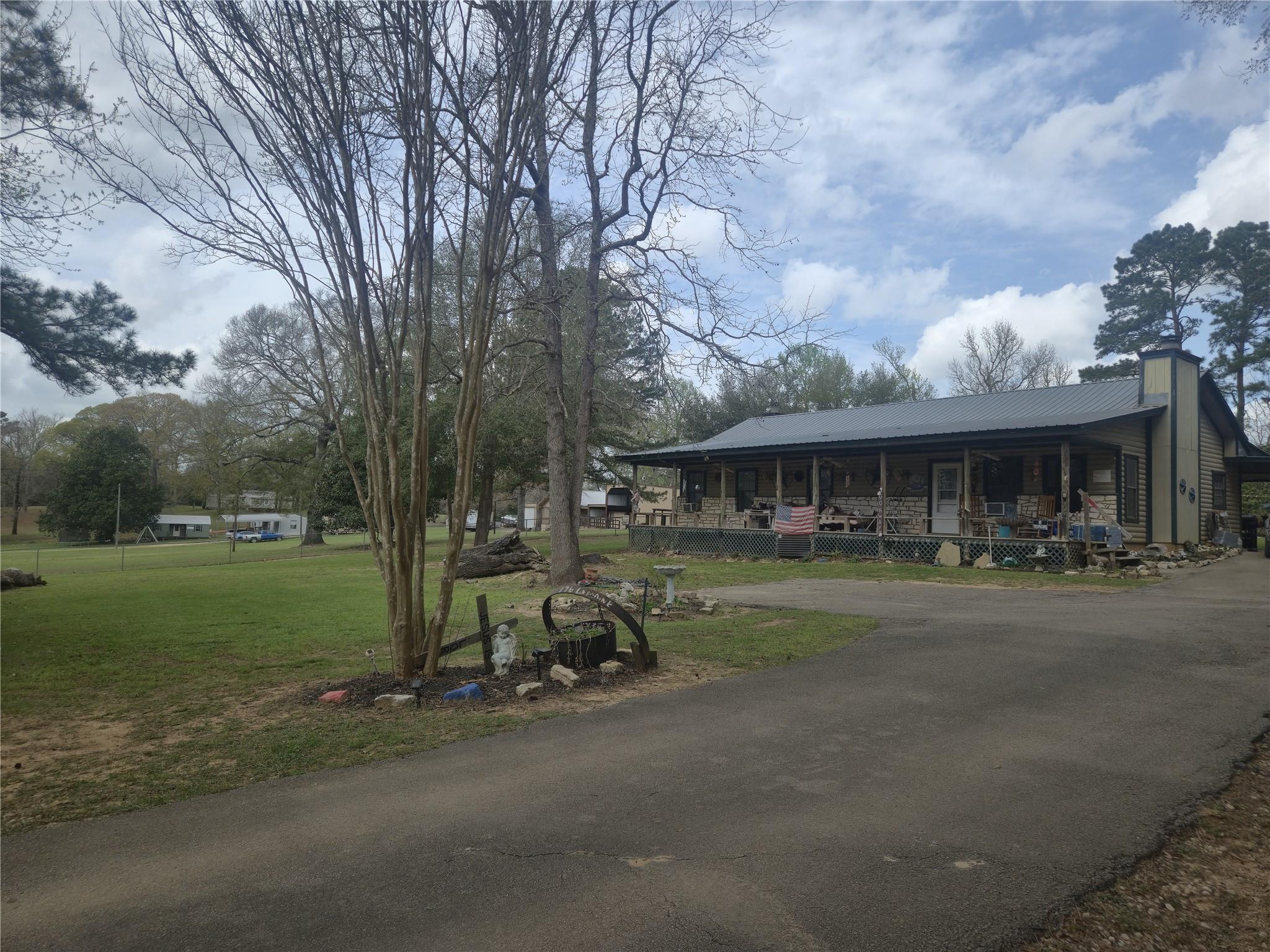Residential in Livingston 3