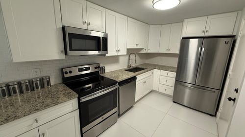 apt-108-1428 Se 4th Ave, Deerfield Beach, FL, 33441-6909 | Card Image