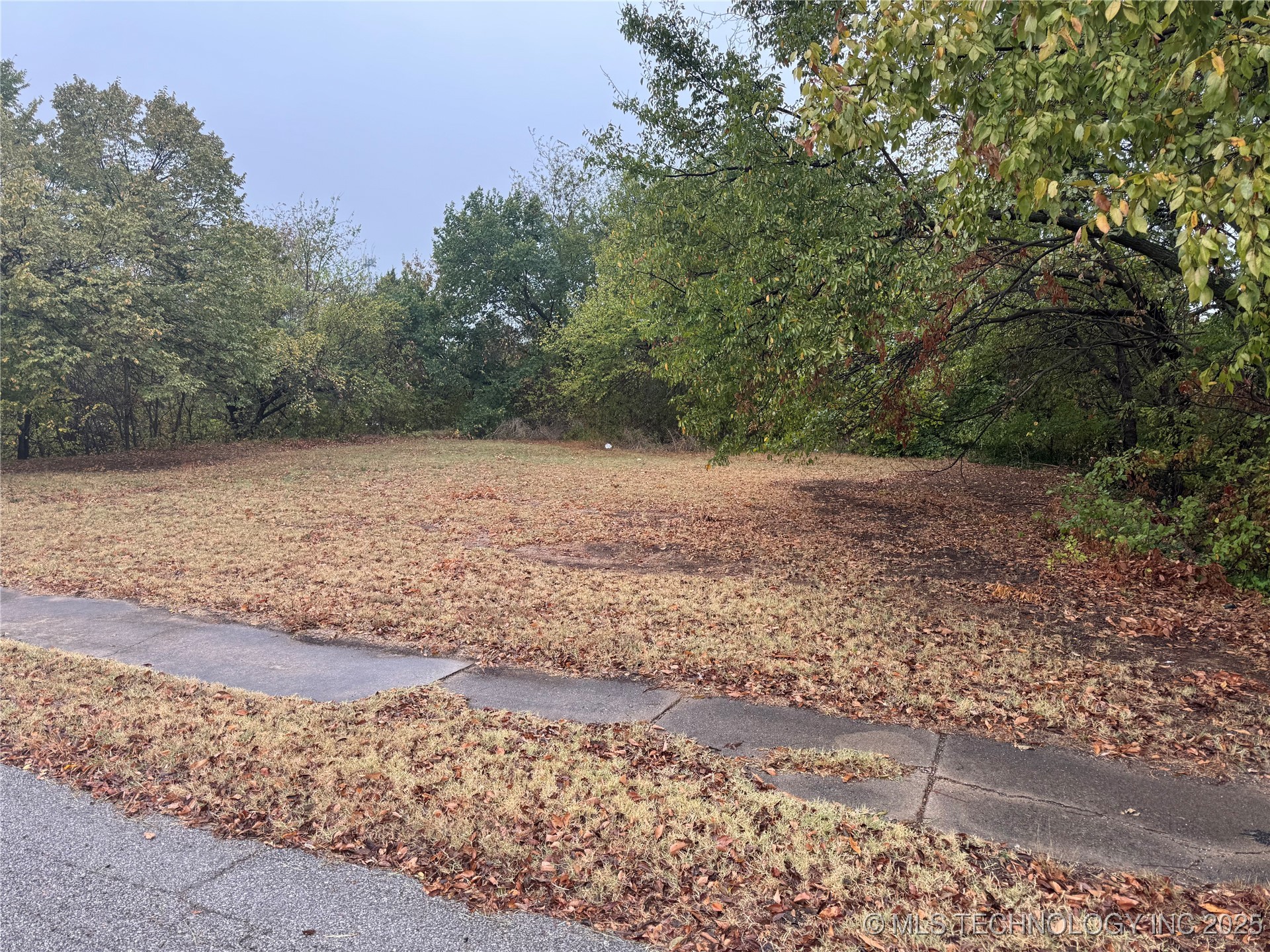 Land in Ardmore