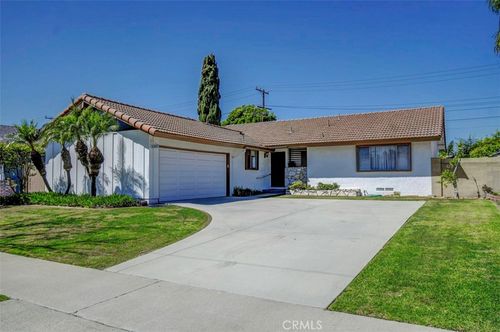 5681 Norma Dr, Westminster, CA, 92683-2432 | Card Image