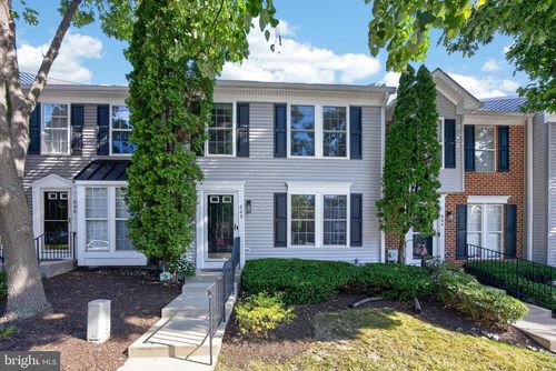 605 Coach Hill Ct, WEST CHESTER, PA, 19380-1736 | Card Image