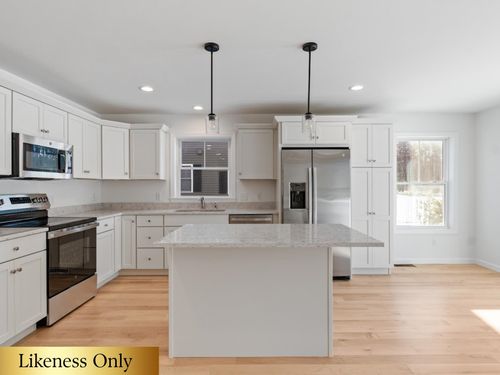 15-55 Spear Ln, Colchester, VT, 05446-8186 | Card Image