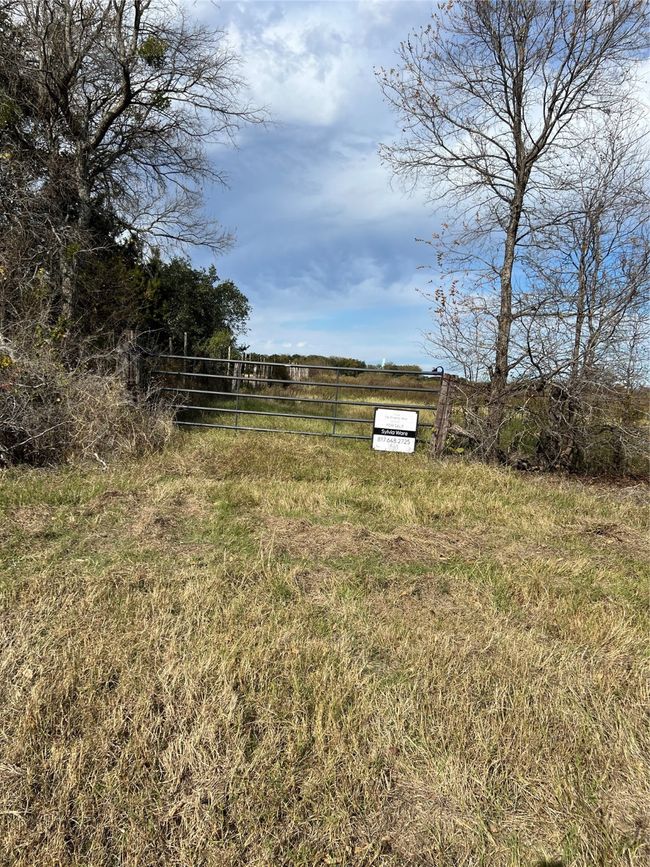View of gate with sign | Image 25