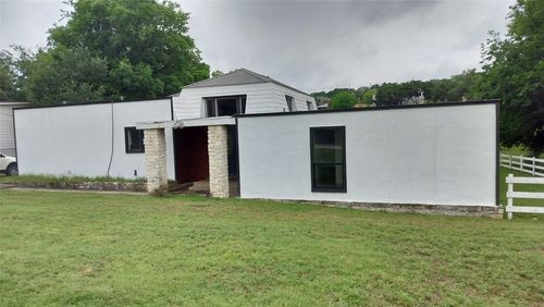 20707 Greenpark Dr, Lago Vista, TX, 78645-6469 | Card Image