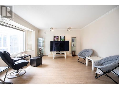 3806 Mckay Dr, Richmond, BC, V6X3R5 | Card Image