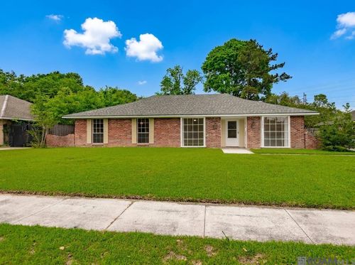 10647 Rondo Ave, Baton Rouge, LA, 70815-4847 | Card Image