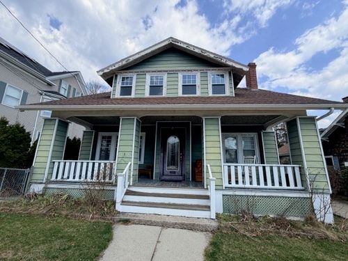 44 Bigelow St, Fall River, MA, 02720-5408 | Card Image