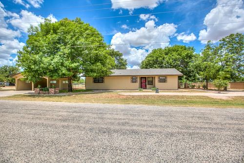 220 Mcdowell St, Bronte, TX, 76933 | Card Image