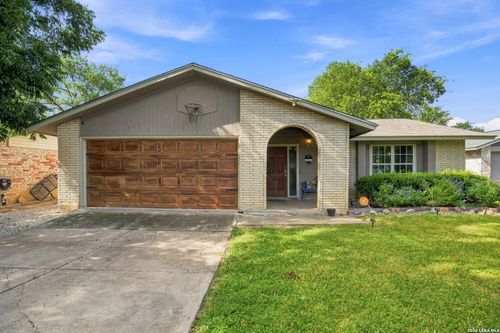 6806 Castlerae, San Antonio, TX, 78239-2913 | Card Image