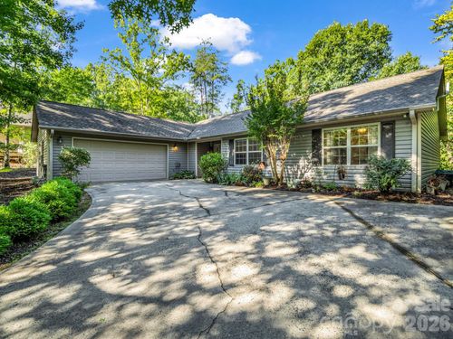 141 Dalton Ct, Lake Lure, NC, 28746-9643 | Card Image