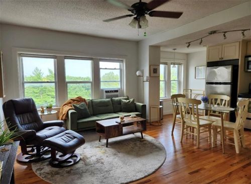 apt-6c-323 Emanuel Cleaver Ii Blvd, Kansas City, MO, 64112-1638 | Card Image