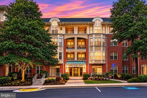 112-11775 Stratford House Pl, RESTON, VA, 20190-3393 | Card Image