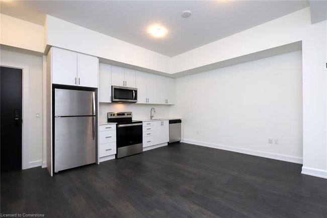 202 - 3200 William Coltson Ave, House attached with 1 bedrooms, 1 bathrooms and 1 parking in Oakville ON | Image 5