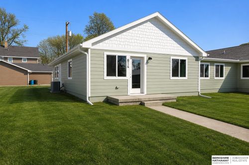 614 Main St, Scribner, NE, 68057-3040 | Card Image