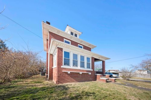 3001 S 29th St, Ashland, KY, 41102-5913 | Card Image