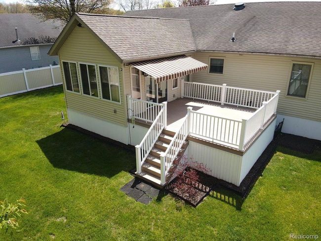 5652 N Lake Dr, House other with 4 bedrooms, 3 bathrooms and null parking in Kimball MI | Image 8