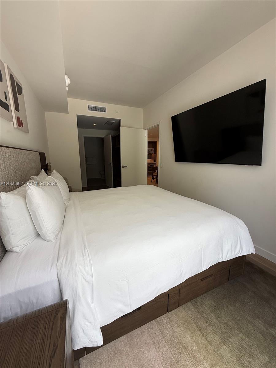 Residential Lease in Miami 2