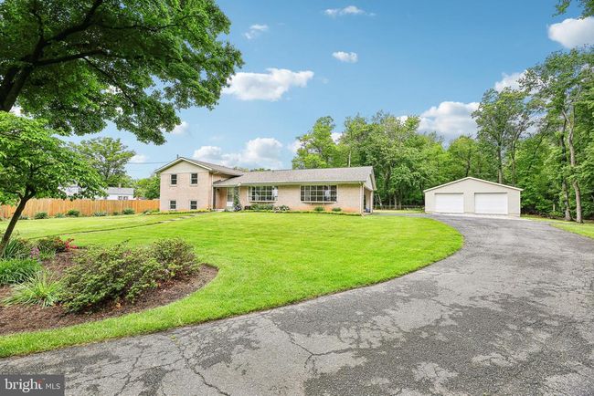 7410 Good Luck Rd, House other with 4 bedrooms, 3 bathrooms and null parking in LANHAM MD | Image 4